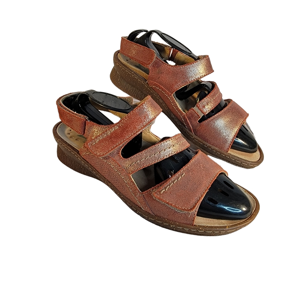 Mephisto Mobils Shimmer Leather Fall 3 Season Sandal Women's 38 EU